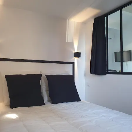 Apartment T2 Bis Design Et Lumineux A 200m Du Village Naturiste Agde